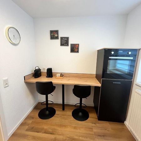 Appartment New York Naehe Duesseldorf, Messe, Hbf, City, Wifi, Helios Hospital Krefeld Buitenkant foto
